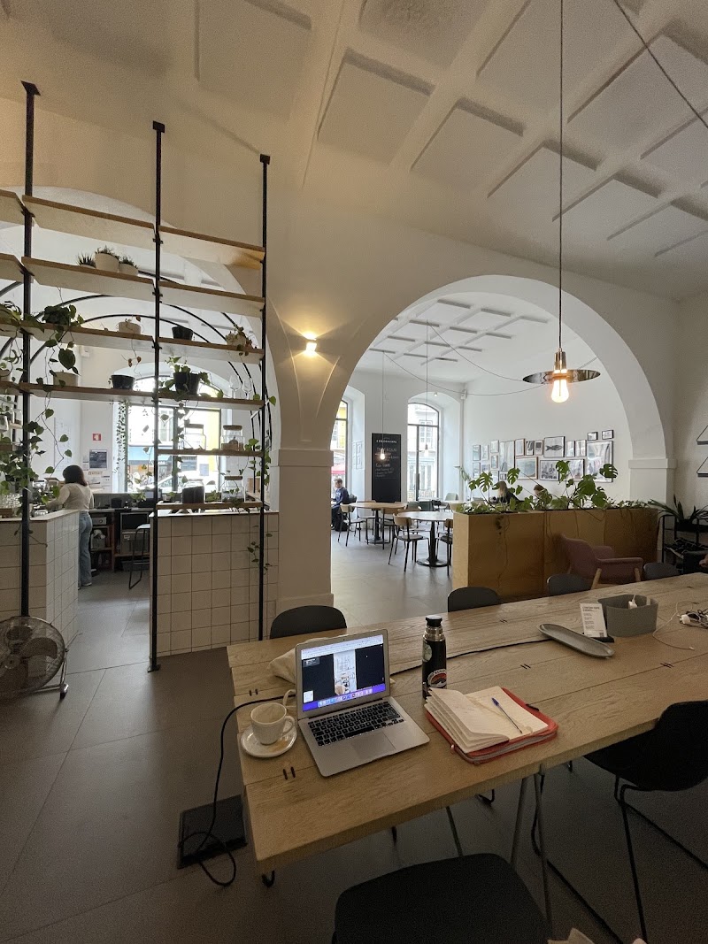 Outsite Cowork Café - Lisbon